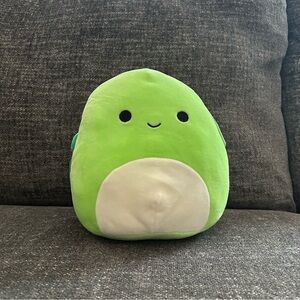 Henry 8 inch Squishmallow NWT